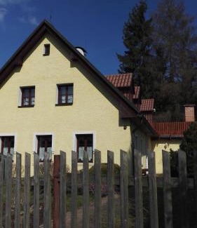 Chvalkovice Casa | Kopaniny