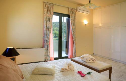 Halepa Villa | Koralia - Chanias Card Postal Villa Majestic View