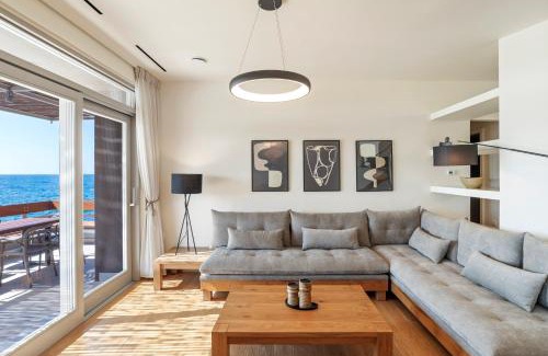 Halepa Villa | Kormoranos-Hydrobates Waterfront Villa