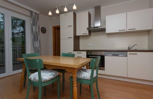 Augsdorf Apartamento | Kornblume by Interhome