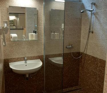Sasad Cama Y Desayuno | Korona Panzió Budapest