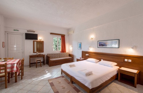 Pylos-Nestoras Casa | Koroni Village