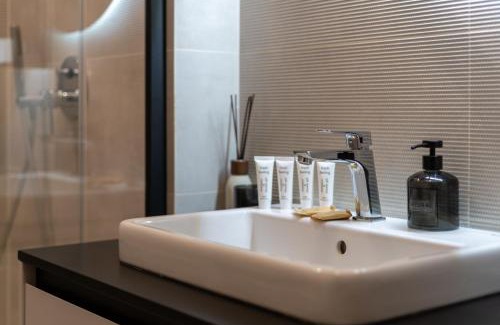 City Centre Apartamento | Kościuszki Chic Studio with Garden