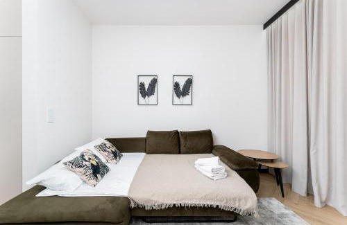 City Centre Apartamento | Kościuszki Chic Studio with Garden
