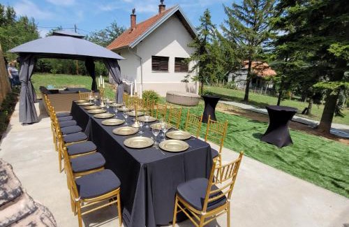 Mladenovac Casa | kosmaj 100