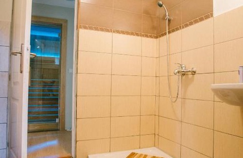 Mladenovac Casa | Kosmajski Vrh
