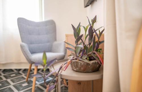 Kos Casa | Kosnian City Suites B