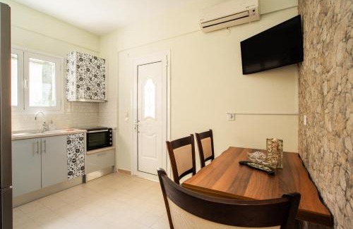 Melikia Apartamento | Kostas River 2-bedroom house