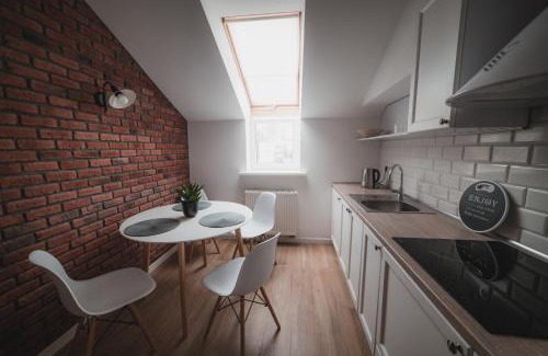 Yavory Apartamento | Kostjukowski Apartments Mudroho 12 V