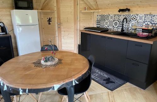 Cerans-Foulletourte Casa | Kota finlandais avec bain nordique privatif et ferme pédagogique - FR-1-410-457