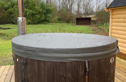 Cerans-Foulletourte Casa | Kota finlandais avec bain nordique privatif et ferme pédagogique - FR-1-410-457