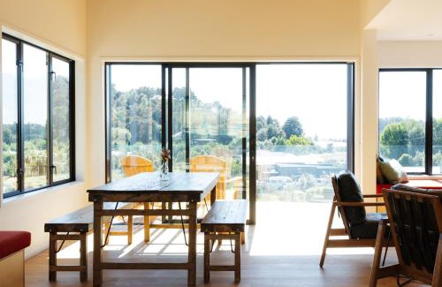 Kaiteriteri Casa | KOTARE – Stunning Kaiteriteri Holiday Home