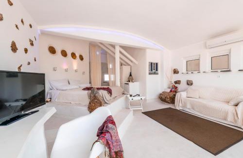 Faliraki Hotel | Kouros Exclusive Hotel & Suites - Adults Only