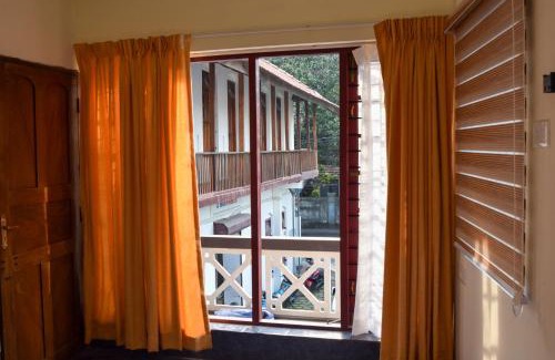 Kochi Casa | Kowdi House - A Heritage Homestay