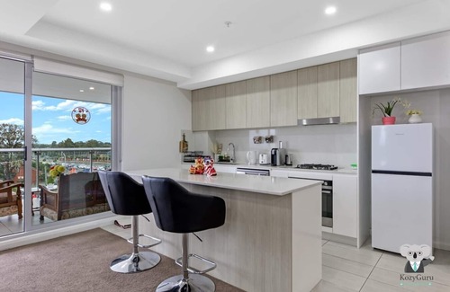 Blacktown Apartamento | KozyGuru | Blacktown | 3 Bedroom APT