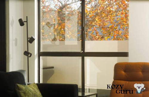 Homebush West Apartamento | KozyGuru | Homebush West | Modern 2R Apt + Parking