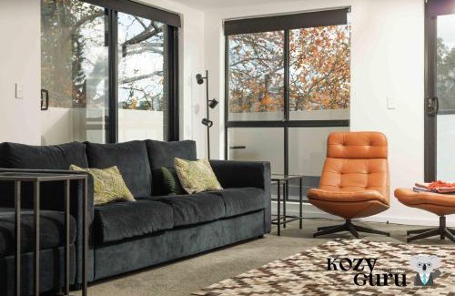 Homebush West Apartamento | KozyGuru | Homebush West | Modern 2R Apt + Parking