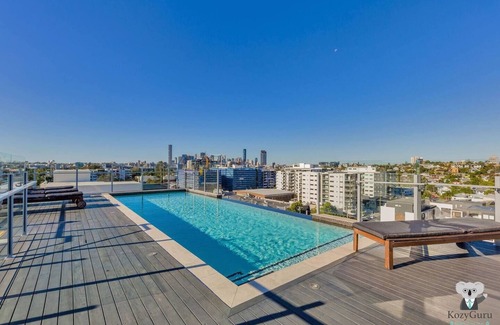West End Apartamento | West End Waterfront Apartment 10 Min To City