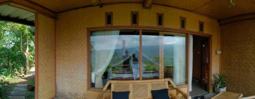 Munduk Hotel | Kraras Munduk Guest House & DonBiyu Rendezvous Restaurant