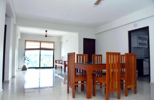 Thalassery Apartamento | Krishna Dhwani Apartments