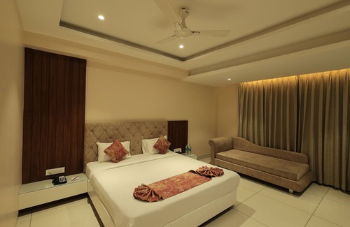 Khargone Complejo | Krishna Hotel And Resort