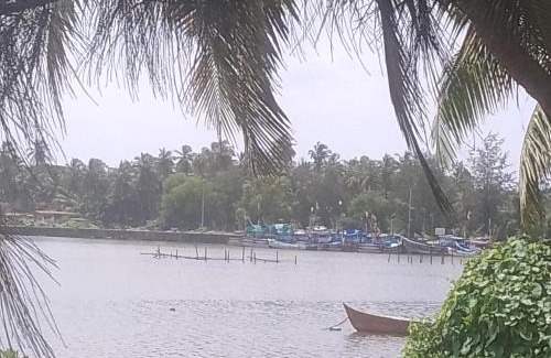 Saligrama Cama Y Desayuno | Krishna sadana beach side home stay