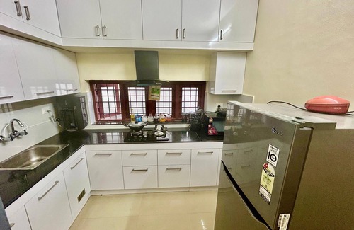 Chittilapilly Casa | Krishnakripa - Delightful 3-bedroom house with AC in Guruvayur