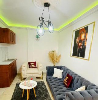 Yaounde Hotel | KRISTAL HOME