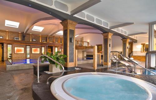 Silberberg Hotel | Kristall- & Vitalhotel Bergknappenhof