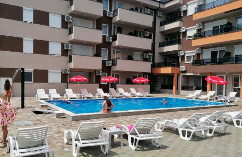 Veliko Gradiste Apartamento | Kristi Lux NEW 1-bedroom apartment with Pool, Balcony and FREE Parking
