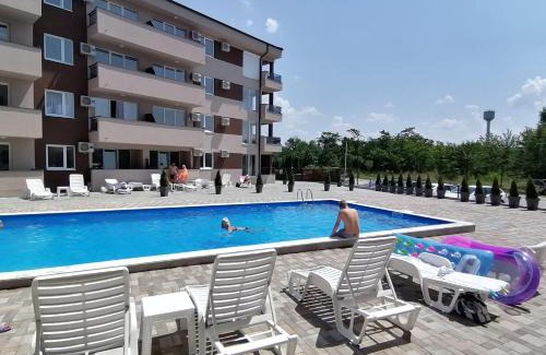 Veliko Gradiste Apartamento | Kristi Lux NEW 1-bedroom apartment with Pool, Balcony and FREE Parking
