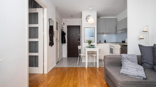 Mirow Apartamento | Krochmalna, Sun & Snow