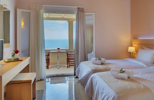 Katavolos Casa | Krouzeri Beach Apartments