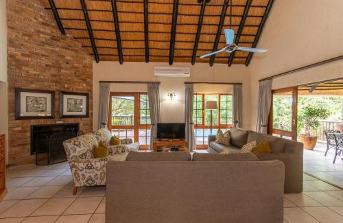 Hazyview Cabina | Kruger Park Lodge Unit No 252 with private pool