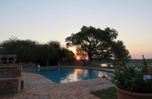 Marloth Park Chalet De Esquí | Kruger View Tree House