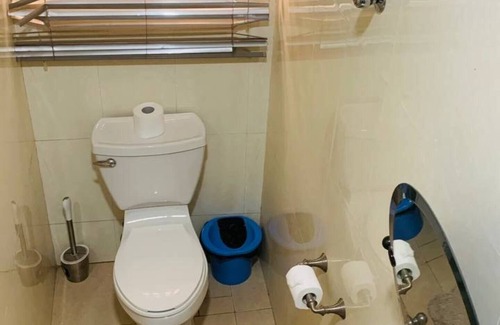 Accra Cabina | kshoes lodge (Executive Room)