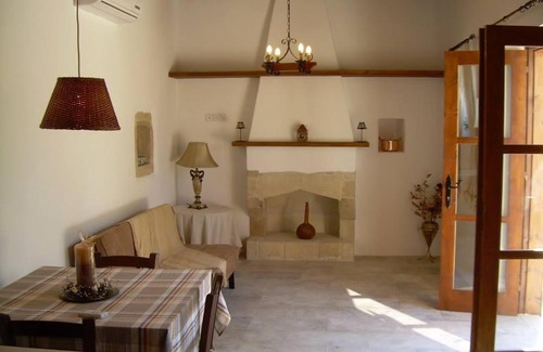 Kato Akourdalia Casa | Ktima Charitini 2