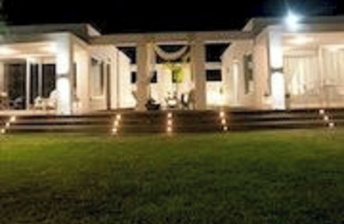 Akrotiri Villa | Suite blanca ktima reveli (2 personas)