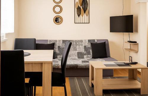 Apatin Apartamento | Kuća Amazonija