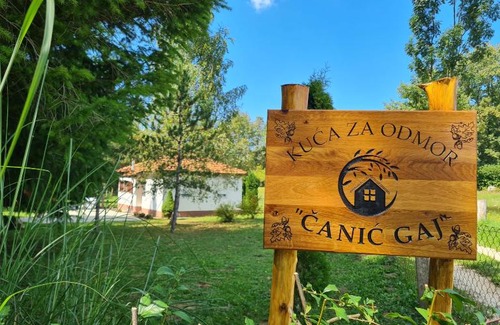 Gospic Casa | Kuća za odmor Čanić gaj