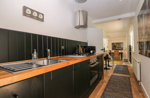 Tring Cabaña | KUB HOUSE, luxury holiday cottage in Wigginton, Hertfordshire