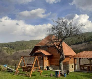 Vitasi Casa | Kuca Karajic