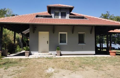 Golubac Casa | Kuca za odmor-Zelena Oaza