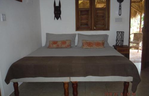 Treasure Beach Casa | KuDehya Guesthouse