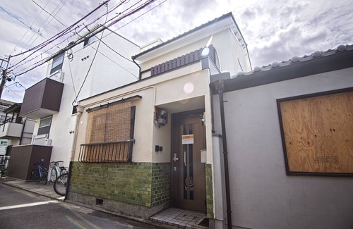 Minami Casa | Kujo Takeumi