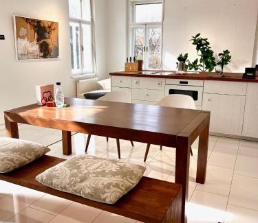 Unterpremstaetten Apartamento | KUNST-VILLA Apartments Suite mit Privatpool GrazSüd, Apartment mit Gartenblick ohne Pool