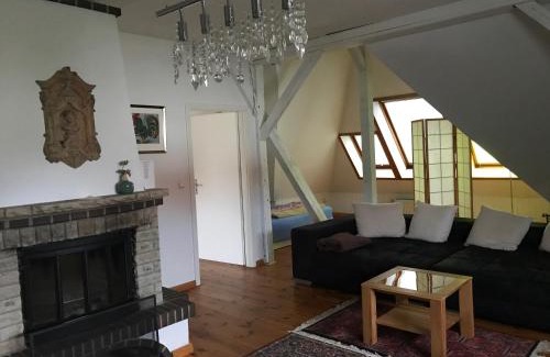 Berliner Vorstadt Apartamento | Kunsthaus Kurgan