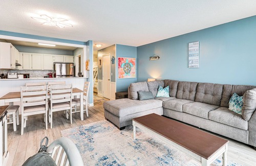 Kure Beach Condominio | Kure Beach Condo w/ Panoramic Ocean Views!