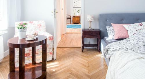 Warszawskie Apartamento | Kurkowa GamaHome Cozy Apartments