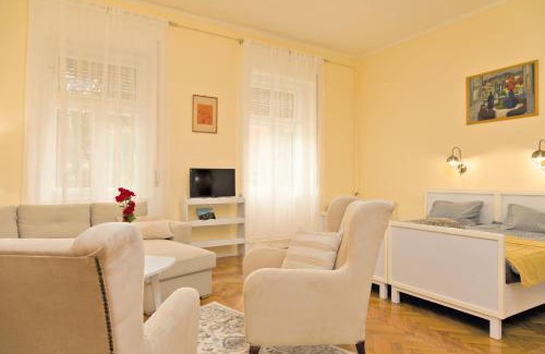 Sarospatak Casa | Kurucz Apartman